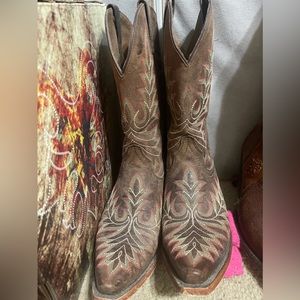 Ariat Brooklyn Boots Size 8.5